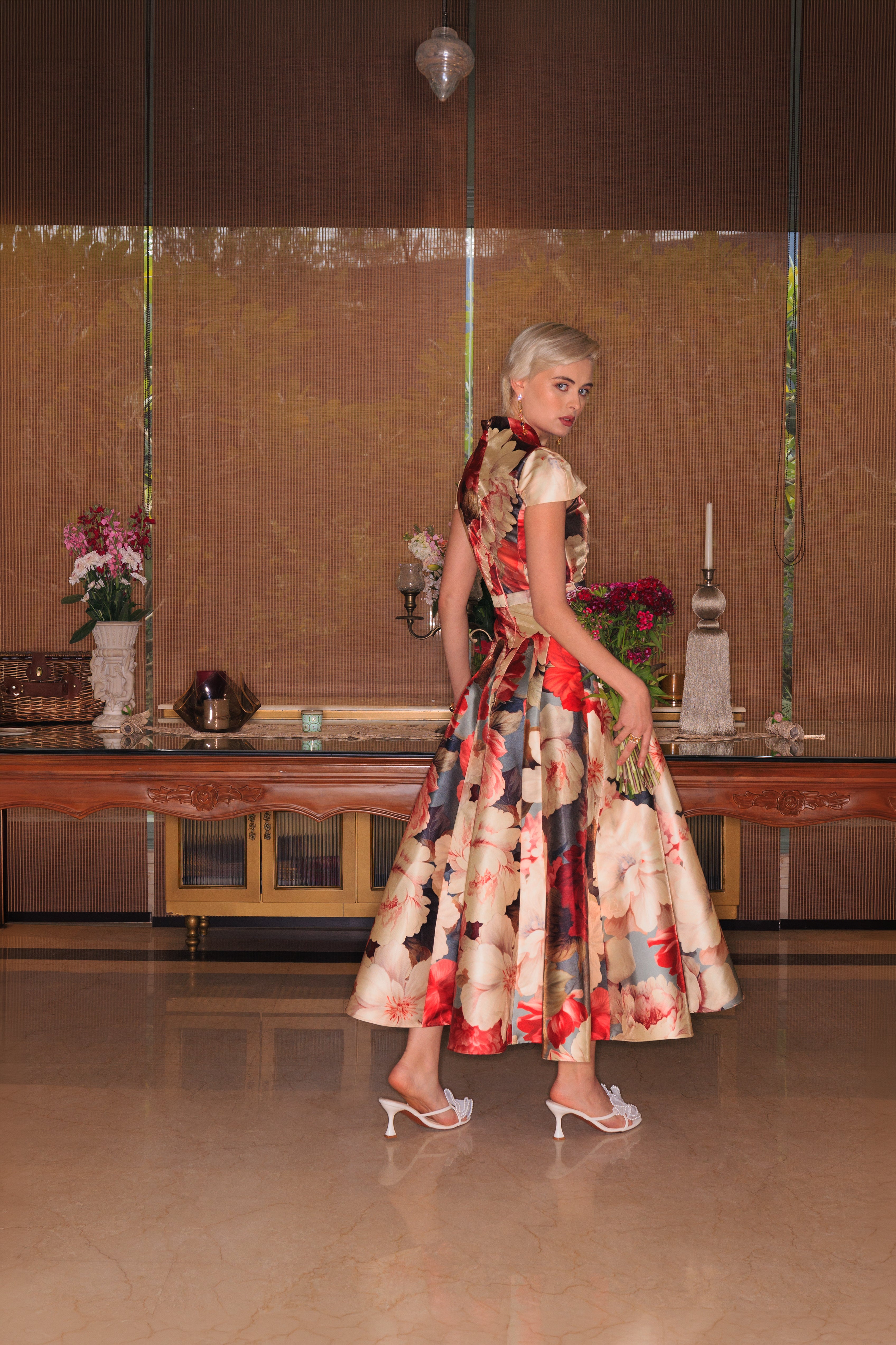 SOFT FLORAL FLARE GOWN