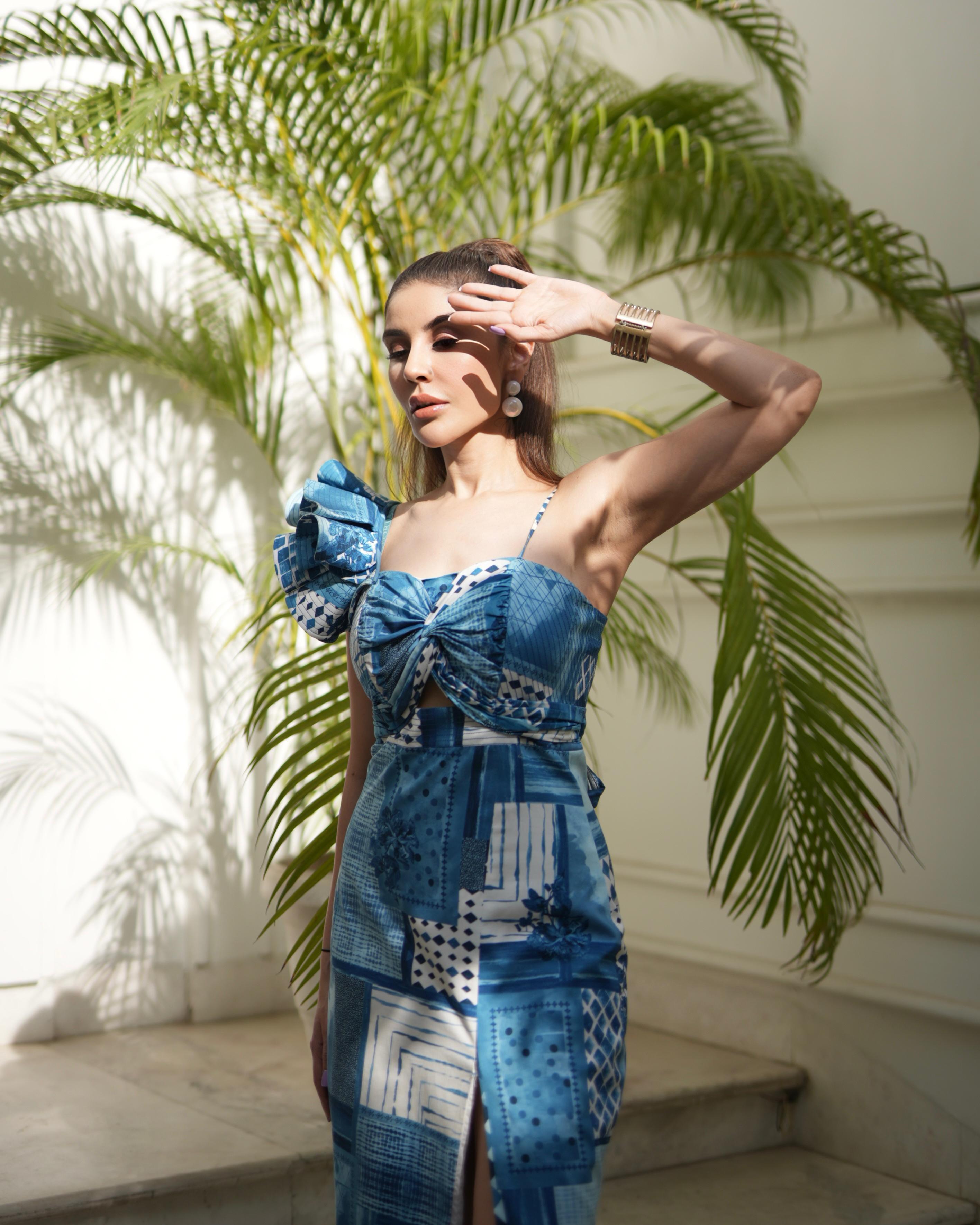 Blue Moroccan Inclined Shoulder Bodycon Slit Midi Dress