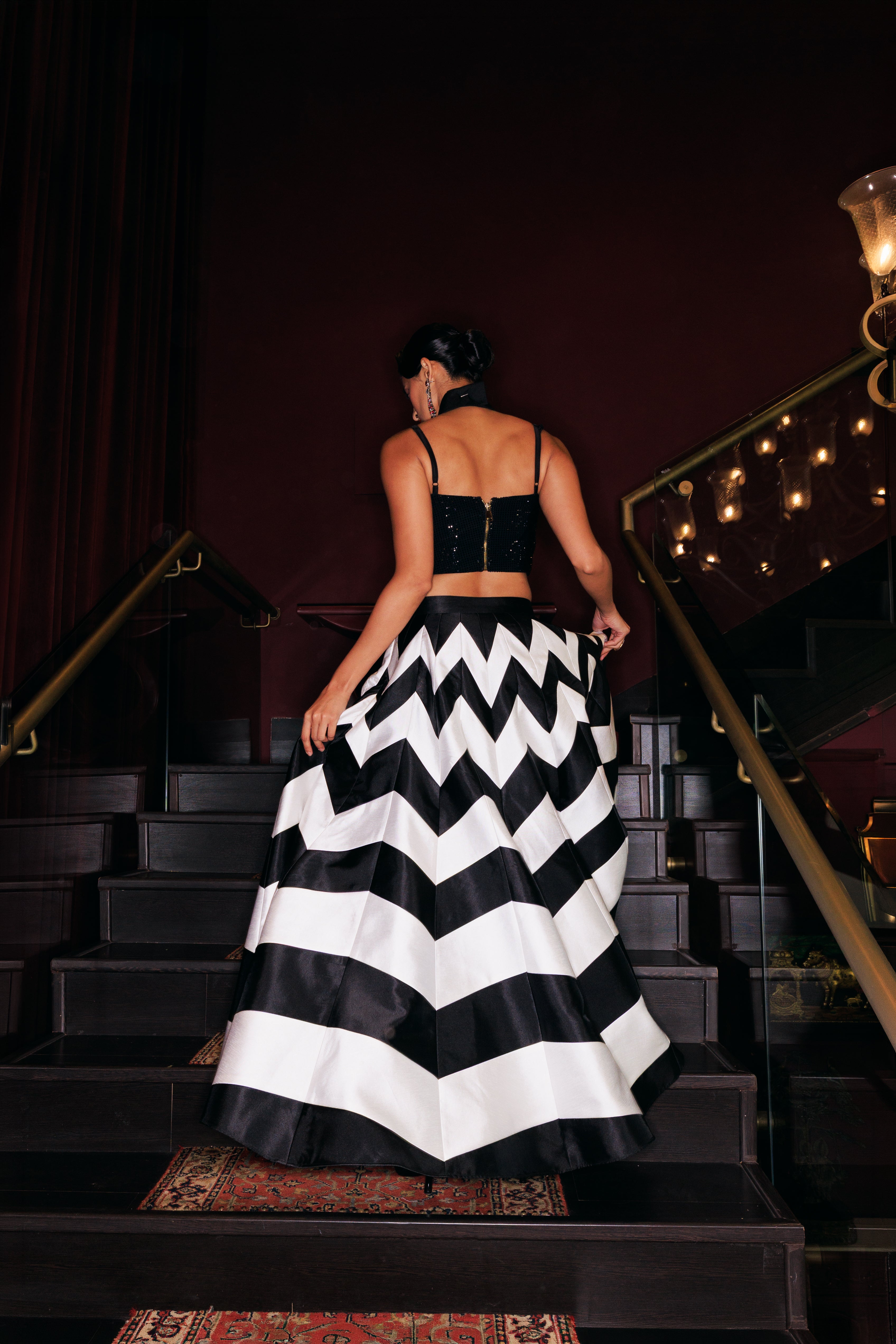 NONOCHROM BALLROOM SET