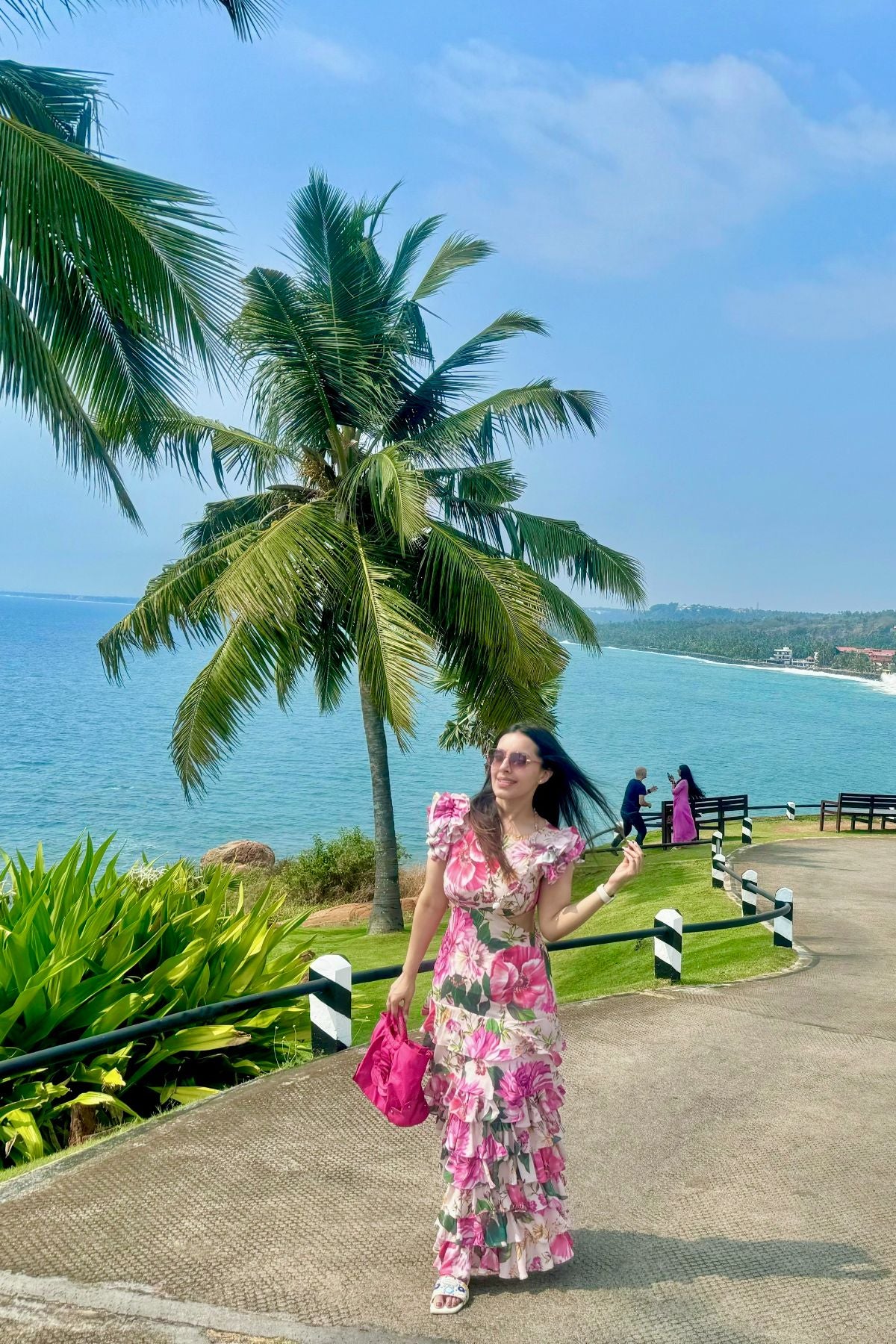 Waist Cut-out Ruffled Slit Skirt Dress in Pink Floral