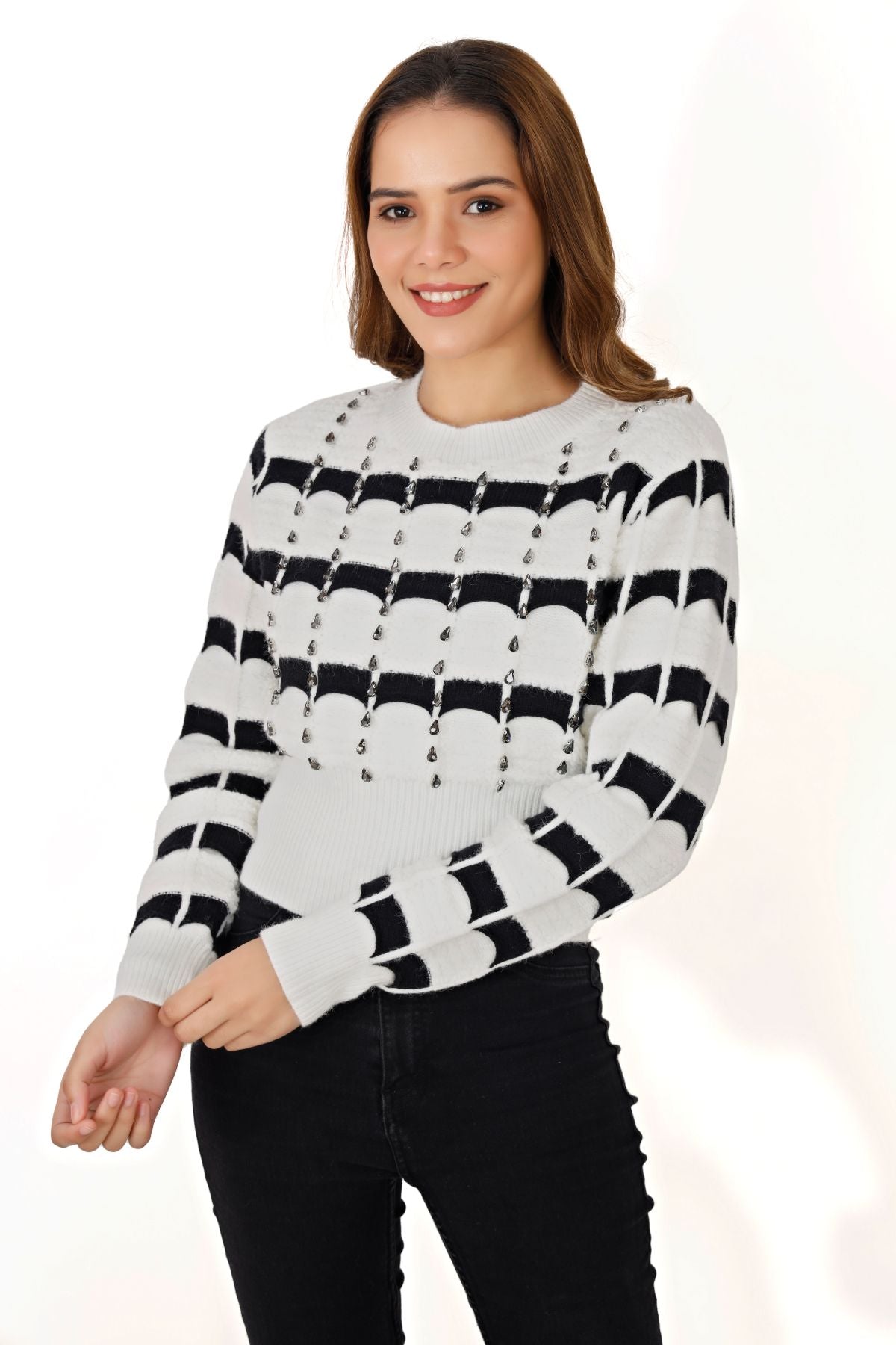 Embellished Knitted Crop Jumper - Black & White